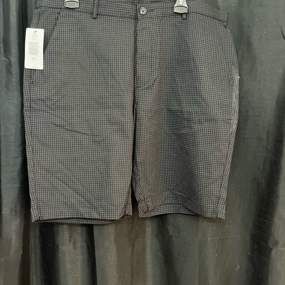 Shorts - Picture 1 of 2